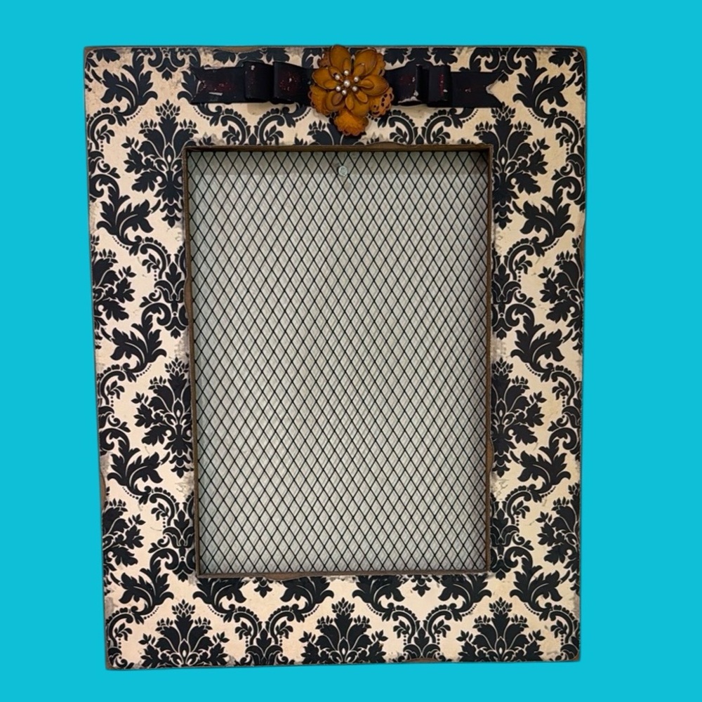 Vintage Chicken‎ Wire Jewelry Earring Holder